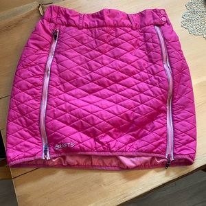 Craft insulated skirt